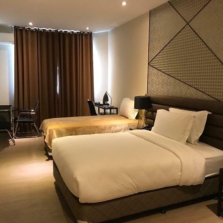 Maxx Hotel Ortigas Pasig City Dış mekan fotoğraf