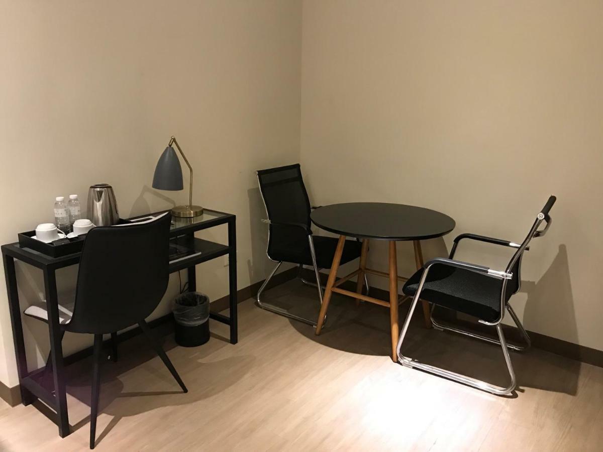 Maxx Hotel Ortigas Pasig City Dış mekan fotoğraf