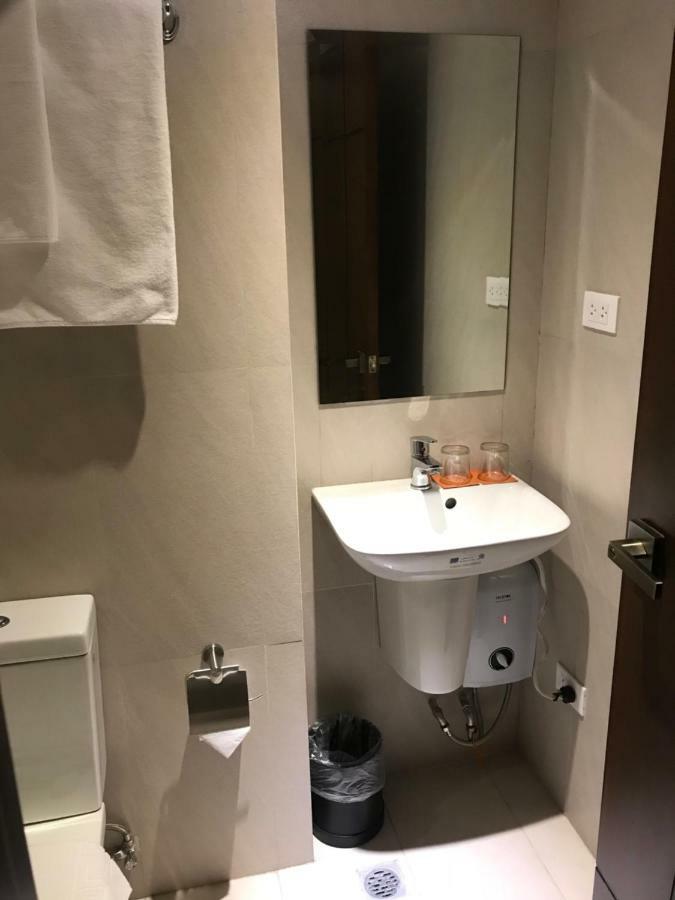 Maxx Hotel Ortigas Pasig City Dış mekan fotoğraf