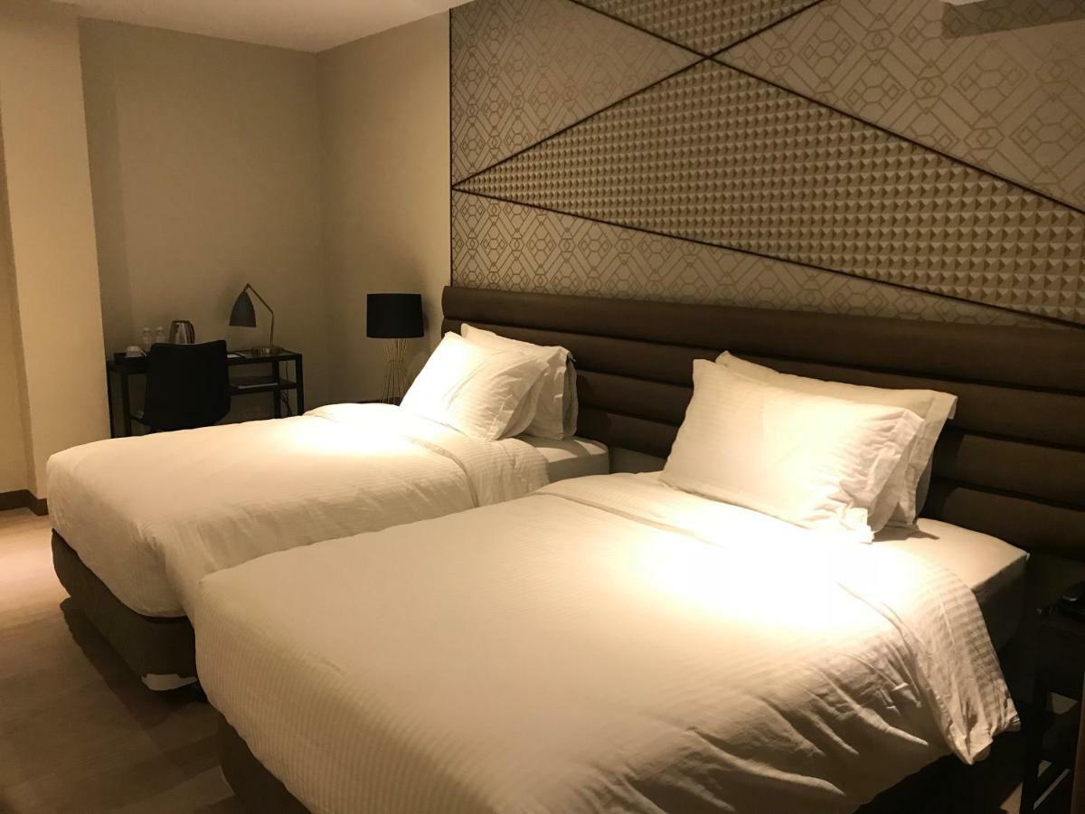 Maxx Hotel Ortigas Pasig City Dış mekan fotoğraf
